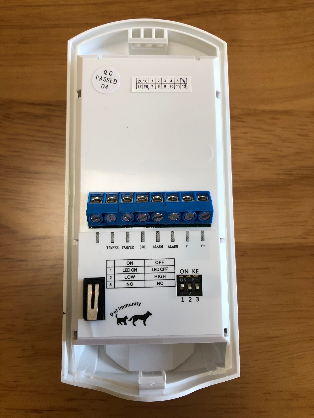 Focus 12V MC-8250 Wired Digita - đánh giá và giá Motion Sensor Pir Wired
